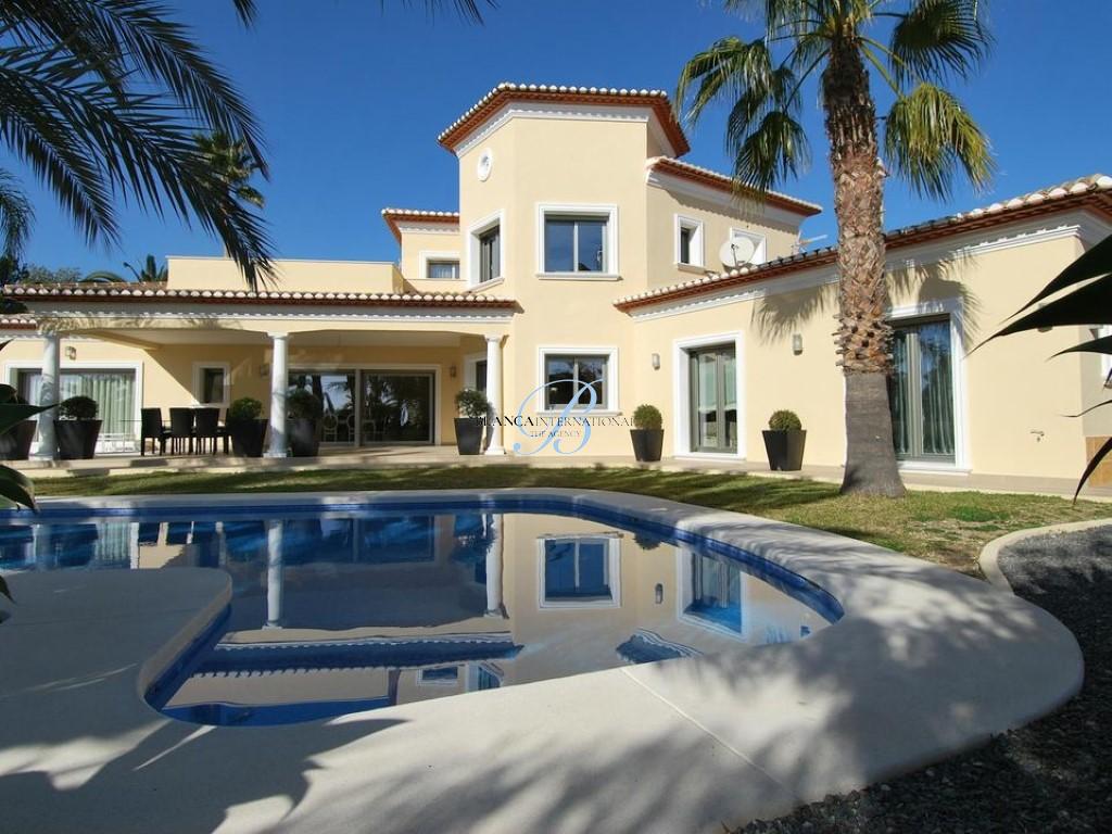 Villa in Benissa