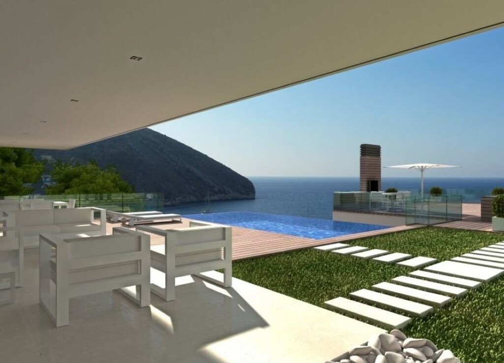 Sea view villa for sale in Moraira