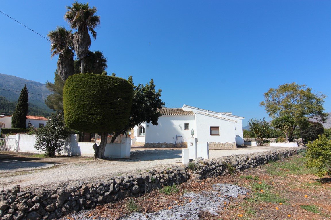 Villa in Parcent