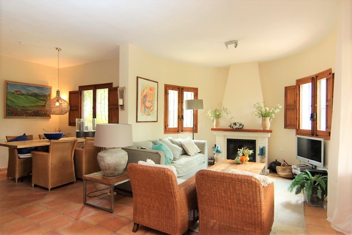 Villa in Parcent