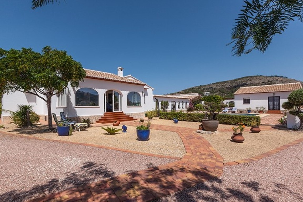Villa in Murla