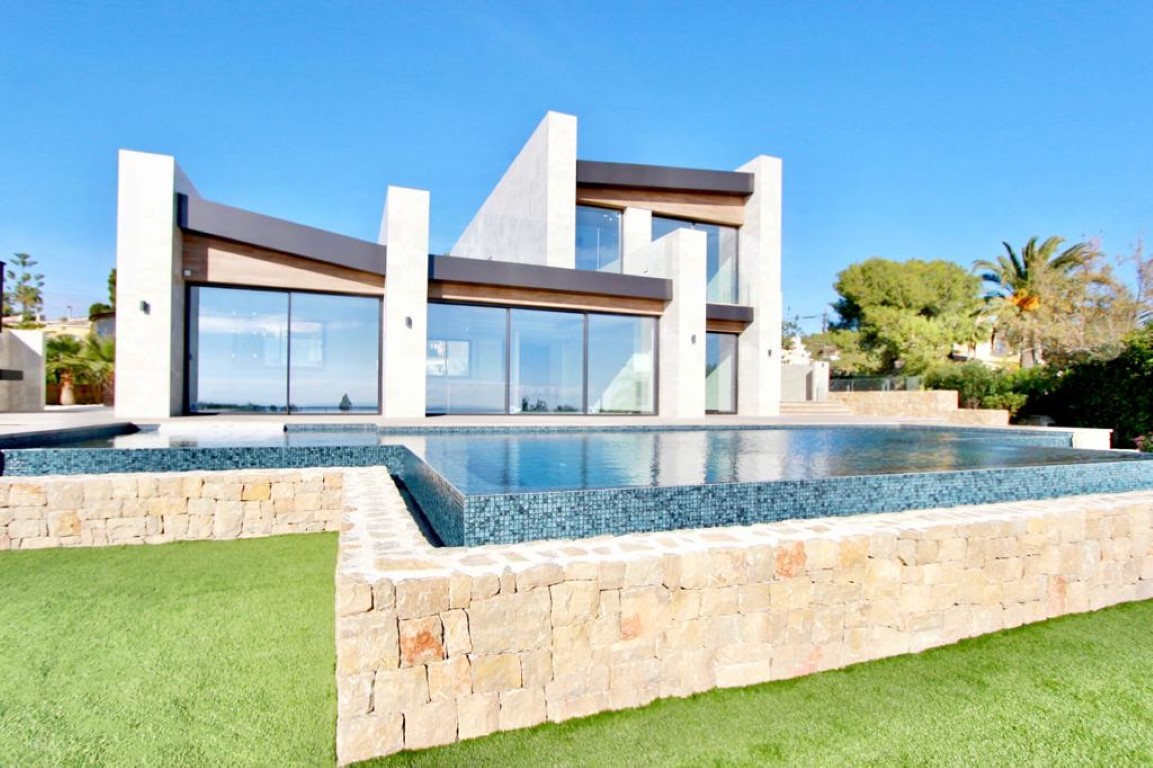 Villa in Javea