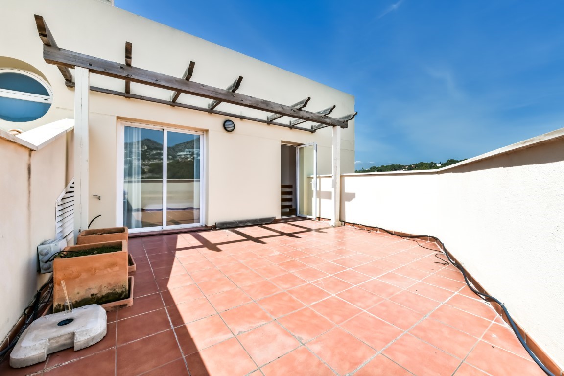 Apartment in Altea