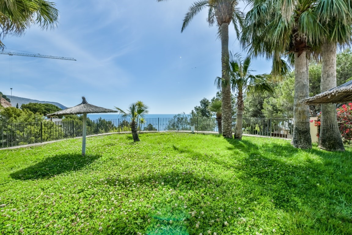 Apartment in Altea