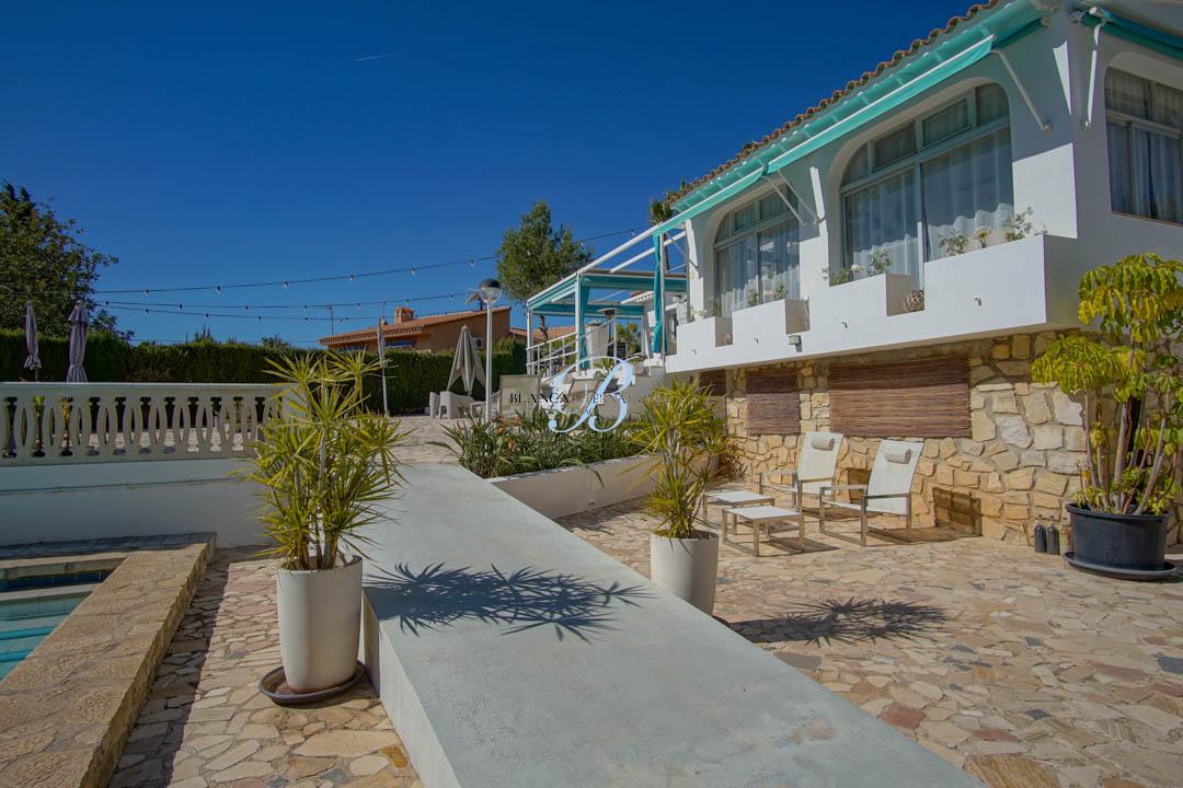Villa in La Nucia